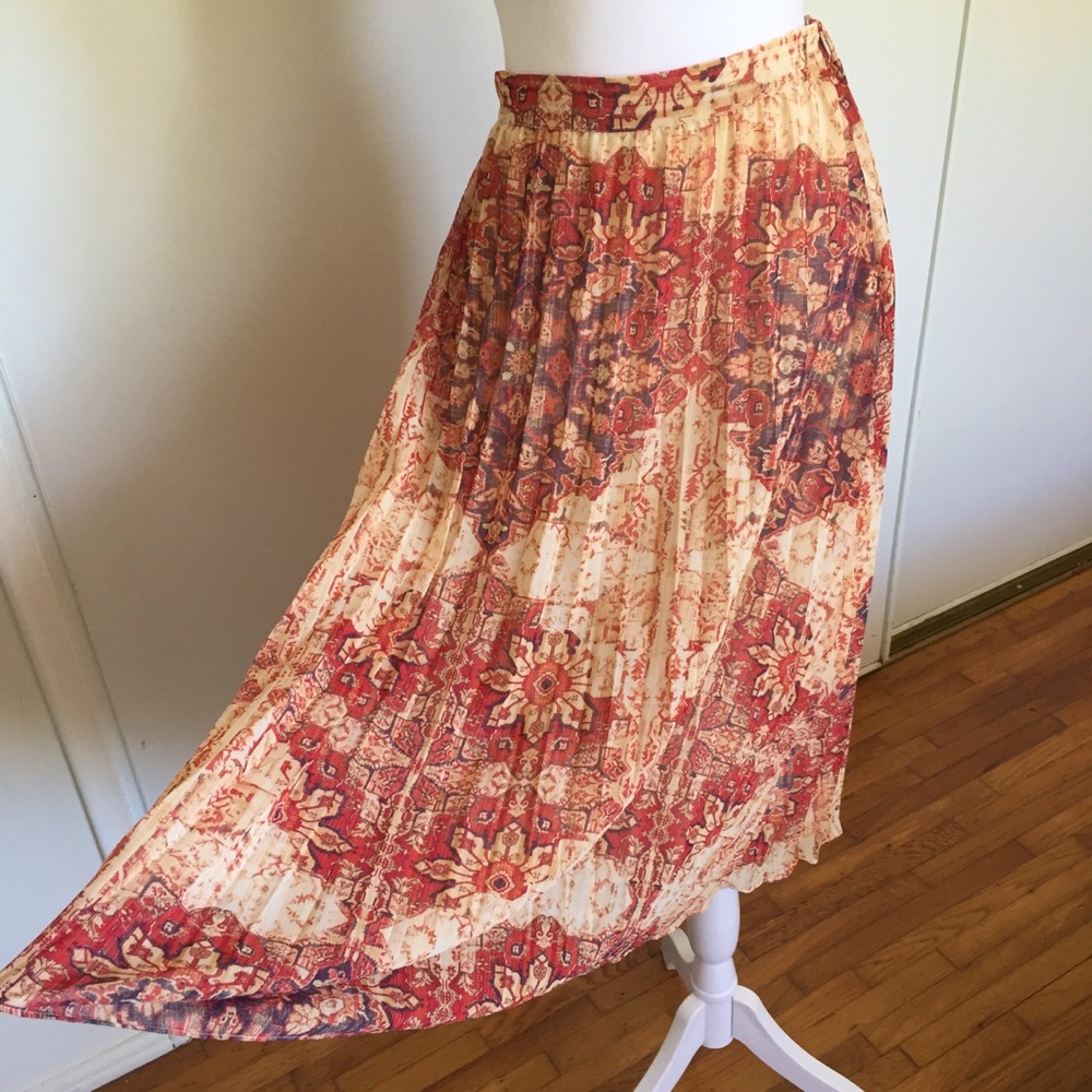 Anthropologie Akemi + Kim circle pleated skirt